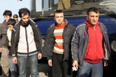 Έκλεισαν την πόρτα της Ελλάδας 180.000 Αλβανοί μετανάστες