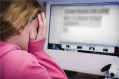 Πόσοι γονείς παρακολουθούν τα παιδιά τους στο διαδίκτυο;;;