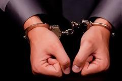 Συνελήφθη γνωστός εκδότης για χρέη στο δημόσιο