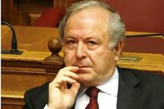 Μαρκογιαννάκης: «Σε λίγο θα φέρουν και σουβλάκια στη Βουλή»