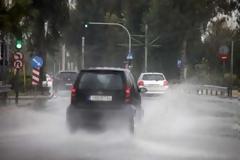 Γνωστή δημοσιογράφος θύμα της νεροποντής!