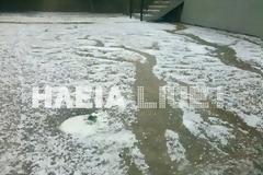 Ηλεία: Σφοδρή χαλαζόπτωση - Ασπρισαν οι δρόμοι σε Κρέστενα και Μακρίσια