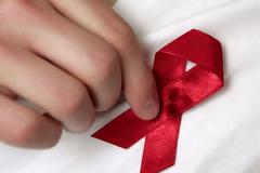 Εκστρατεία δράσης και ενημέρωσης κατά του AIDS υλοποιεί ο δήμος Μινώα Πεδιάδας στα σχολεία της περιοχής