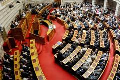 «Λίστα Λαγκάρντ»: Διαδοχικές ψηφοφορίες σε επτά κάλπες εισηγείται η Προεδρία της Βουλής