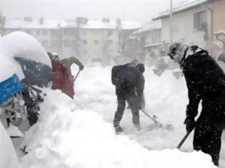 Φωτογραφία για Κροατία: Ομάδα στο Facebook για τον καθαρισμό των δρόμων από τα χιόνια