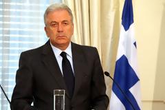 Επικοινωνία Αβραμόπουλου - Φούλε για το ζήτημα της ονομασίας της ΠΓΔΜ