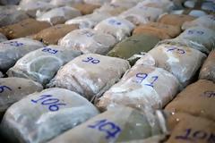 Κοζάνη: 250 κιλά χασίς βρέθηκαν σε εγκαταλελειμμένο φορτηγό