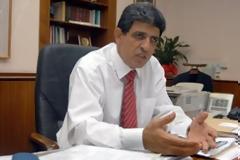 Ενοχλημένος με την τρόικα ο Κύπριος υπουργός Εμπορίου