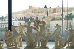 27 αρχαιότητες μεταφέρονται από το παλαιό στο Νέο Μουσείο Ακροπόλεως,