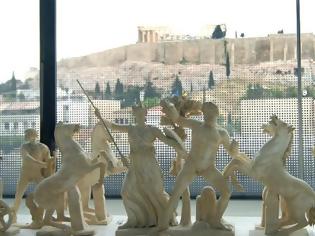 Φωτογραφία για 27 αρχαιότητες μεταφέρονται από το παλαιό στο Νέο Μουσείο Ακροπόλεως,