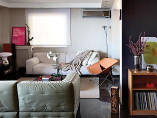 Φωτογραφία για Down to Earth, χρώμα και τέχνη σε ένα σύγχρονο διαμέρισμα