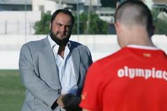 Δυσαρέσκεια Μαρινάκη που μετέβη στο Ρέντη