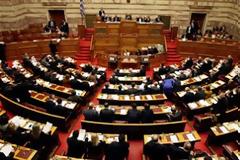 Διέκοψε η Ολομέλεια της Βουλής