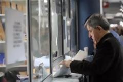 ΥΠΟΙΚ: Ποιες υπηρεσίες θα προσφέρουν τα Γραφεία Εξυπηρέτησης Φορολογουμένων