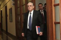 Λ. Παπαδήμος: Δεν με ενημέρωσαν για την λίστα
