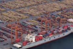 Νέες επενδύσεις υλοποιεί η Cosco στο λιμάνι του Πειραιά