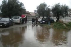 «Βαρκάδα» στην είσοδο σχολείου της Αμαλιάδας