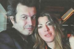 Σπύρος Καρατζαφέρης ..Αυτός είναι ο βουλευτής του ΣΥΡΙΖΑ..του οποίου η γυναίκα δουλεύει στην εταιρία του συμβούλου του πρωθυπουργού.