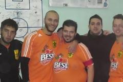Ο πρόεδρος της ομάδας αδυνάτισε για να...παίξει σέντερ φορ