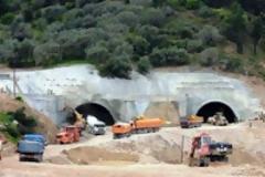 Δώσαμε 700 εκατ. ευρώ για την Ολυμπία Οδό – Κατασκευάστηκε μόνο το 30% του έργου