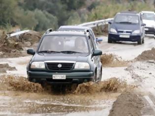 Φωτογραφία για Διακόπηκε η κυκλοφορία στον επαρχιακό δρόμο που ενώνει Μεσσηνία - Ηλεία, στη γέφυρα της Νέδας στα Πλατάνια