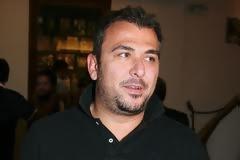 Ποιά πιστεύετε πως είναι η ηλικία του Αντώνη Ρέμου;