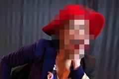 Γνωστή ηθοποιός εγκατέλειψε την Ελλάδα για να γίνει πωλήτρια στο Παρίσι!