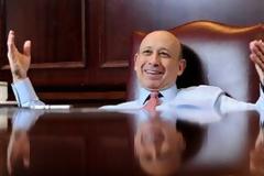 Ο Mr Goldman Sachs δεν φοβάται πια να προκαλεί
