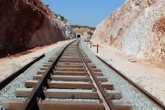 Ο Δήμος Περάματος απαιτεί 8,6 εκατ. ευρώ από τον ΟΣΕ