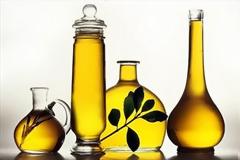 Ένα μπουκάλι κρητικό λάδι για κάθε άνεργο