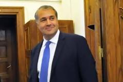 Ποιος εύχεται στον Βορίδη να κόψει πίτα και στον ΣΥΡΙΖΑ!