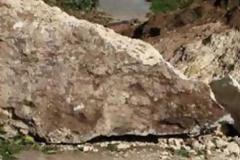 Αχαϊα: Κλειστή η παλαιά Ε.Ο. Πατρών-Κορίνθου από πτώση βράχου