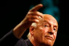 «Η δαιμονοποίηση» του Τσάβες