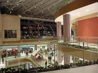 Φωτογραφία για Έκρηξη στο πάρκινγκ του Mall