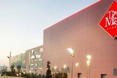Έκρηξη στο πάρκινγκ του «The Mall»
