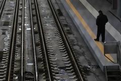 Κλειστό το μετρό και την Κυριακή, στάσεις εργασίας Δευτέρα και Τρίτη