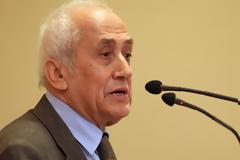 Ρουπακιώτης: Οι αγχόνες, το Γουδή και η τρομοκρατία