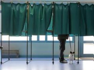 Φωτογραφία για Κύπρος: Τρεις παράγοντες, σύμφωνα με δημοσκόπηση, θα κρίνουν τις προεδρικές εκλογές