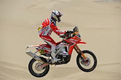 …και οι 3 αναβάτες της Team HRC στον τερματισμό του Dakar Rally 2013