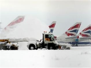 Φωτογραφία για Ακυρώνονται πτήσεις σε Λονδίνο και Παρίσι λόγω χιονιού