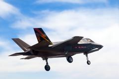 Κι άλλα προβλήματα: Καθήλωση των F-35B Lightning II (ΒΙΝΤΕΟ)
