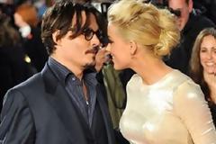 Στα κρύα του λουτρού ο Johnny Depp