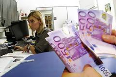 Αρχίζουν οι κατασχέσεις σε οφειλέτες του Δημοσίου