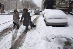 Σφοδρές χιονοπτώσεις στη Γερμανία και τη Ρωσία