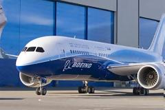 Ακυρώνονται εκατοντάδες πτήσεις με 787 Dreamliner
