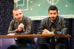 Αθανασιάδης και Σαλπιιγγίδης απαντού σε μαθητές!