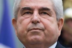 Το τσουνάμι των τραπεζών γονάτισε την οικονομία, λέει ο πρόεδρος Χριστόφιας