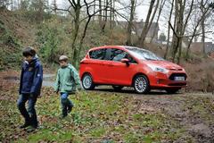 Η Ford δοκιμάζει την αντοχή του B-MAX στις παιδικές ζημιές [Video]