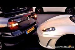 Προσπαθεί να ξεπαρκάρει μπροστά από μία Ferrari [video]