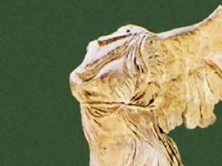 Φωτογραφία για Το Μουσείο του Λούβρου αποσύρει τη Νίκη της Σαμοθράκης